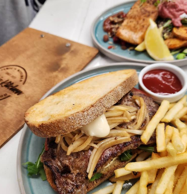 Cafe lunch sandwich